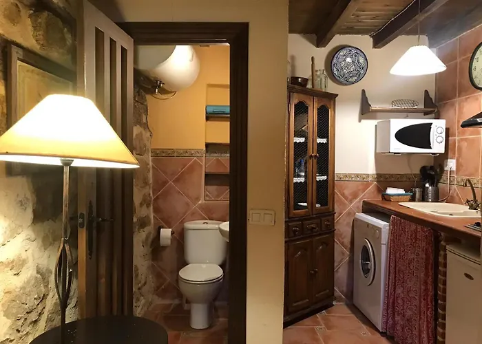 La Plazuela - منزل ريفي Navalguijo